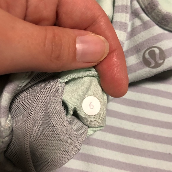 Power Y Lululemon tank top - Picture 4 of 4